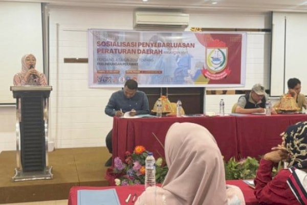 Gelar Sosialisasi, Budi Hastuti Sebut Perawat Bekerja Berdasrkan Perda