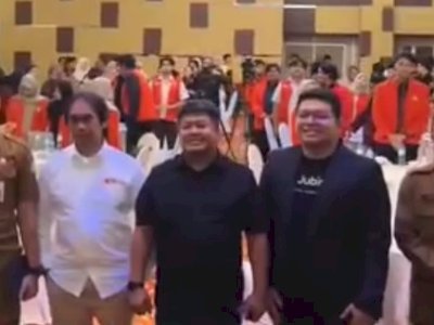 Sekretariat DPRD Makassar Gelar Diskusi Publik Bahas AI Dalam Transformasi Pemerintah dan Pilkada