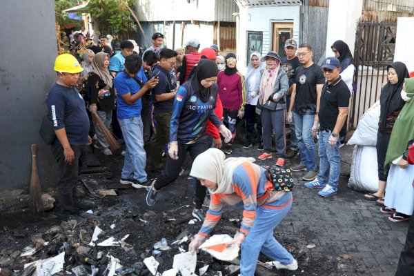 Pemkot Makassar Hadir Pulihkan Lingkungan Pasca-Kebakaran Jalan Laiya Lewat Sabtu Bersih