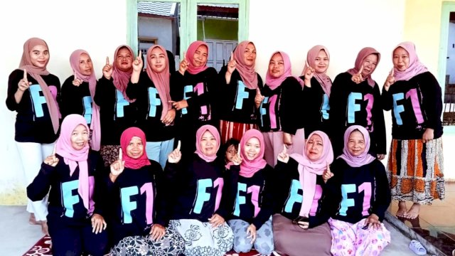 F1 Winning Team “Super Momz” Pattiro Gowa All Out Menangkan Danny Pomanto – Azhar Arsyad