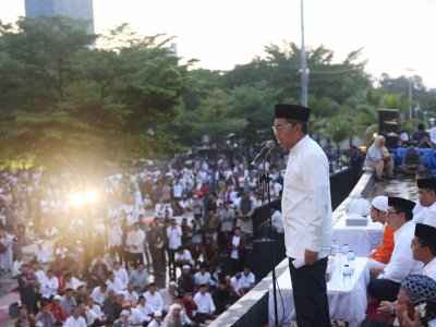 Hari Pertama Aktif Jadi Wali Kota Pascacuti Pilkada, Danny Pomanto Gelar Salat Subuh Berjamaah: Jaga Kota, Jaga Demokrasi!