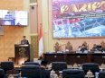 Pjs Wali Kota Arwin Azis Paparkan Jawaban atas Pemandangan Umum Fraksi Terkait Ranperda APBD 2025