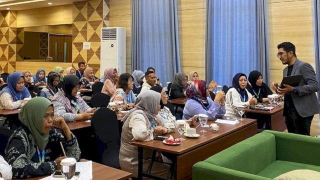 Dispar Makassar Adakan Pelatihan Kuliner Tradisional dan Racik Minuman