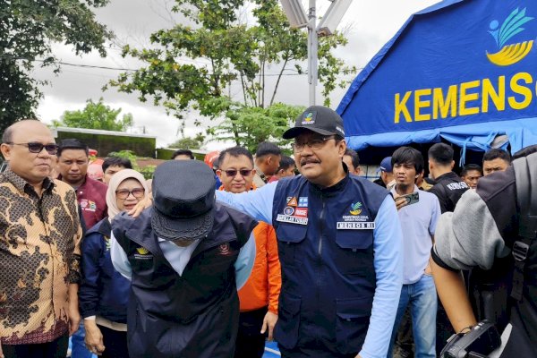 Mensos RI Kunjungi Dua Lokasi Pengungsian Di Manggala