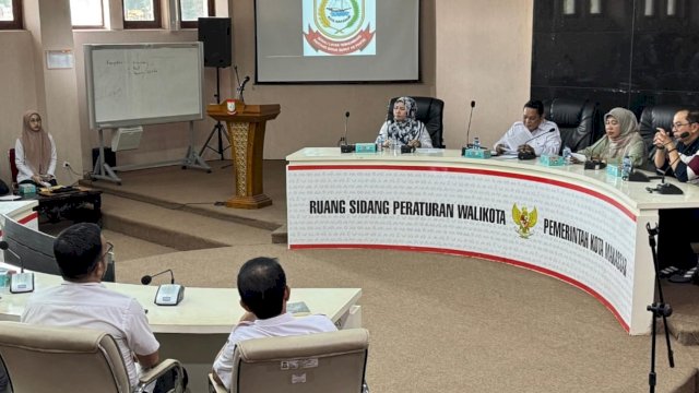 Bappeda Makassar Fasilitasi Study Banding Pemkot Depok mengenai Pengelolaan Sampah