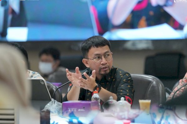 Sekretaris Bapenda Makassar Hadiri Banggar DPRD Makassar