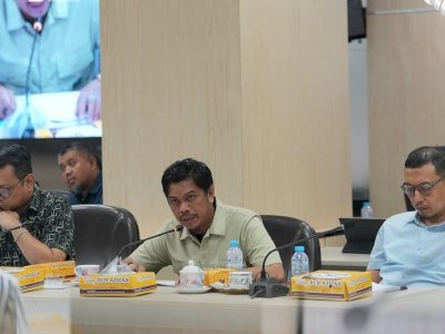 Kepala Bapenda Makassar Haidir Rapat Pembahasan PPAS APBD Pokok 2025