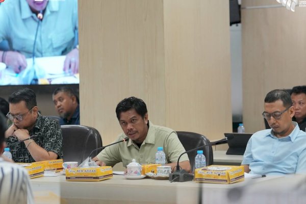 Kepala Bapenda Makassar Haidir Rapat Pembahasan PPAS APBD Pokok 2025