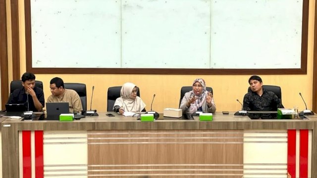 Plt Kadis Kominfo Makassar Jadi Pembicara di Fakultas MIPA Unhas