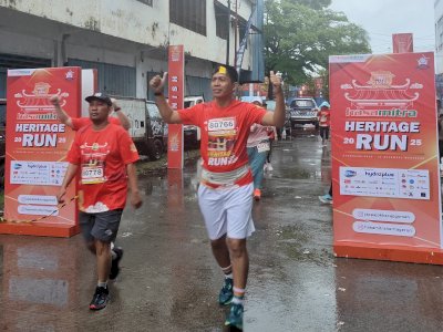 Hujan Tak Surutkan Semangat! Heritage Run Cap Go Meh 2025 Sukses Digelar