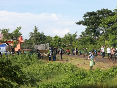 Peringati HPSN 2025, Dinas Lingkungan Hidup Makassar Bersama Provinsi Gelar Aksi Bersih-Bersih di TPS 3R dan Bank Sampah Untia