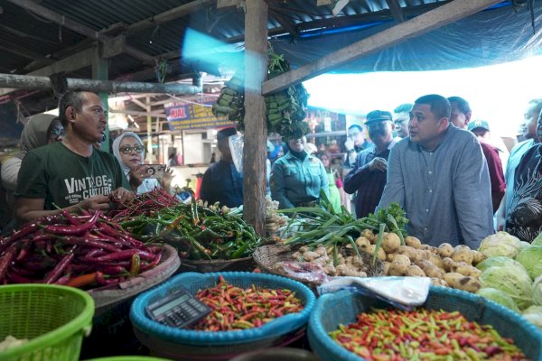 Kunjungi Dua Pasar Tradisonal Makassar, Appi Rencanakan Pembenahan dengan Sistem Hanggar