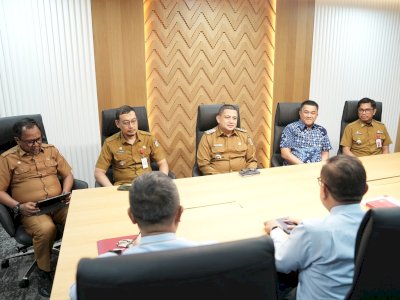 Pemkot Makassar Gandeng OJK Kaji Pengaktifan Kembali BPR