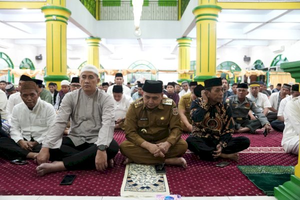 Safari Ramadan di Masjid Nurul Kautsar, Munafri Ajak Warga Bangun Kebersamaan Untuk Kebaikan