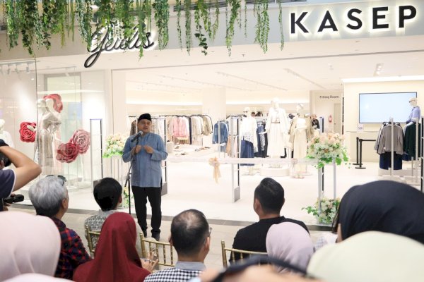 Wali Kota Makassar Resmikan Gerai Geulis Kasep, Dorong Investasi dan Pengembangan Merek Lokal