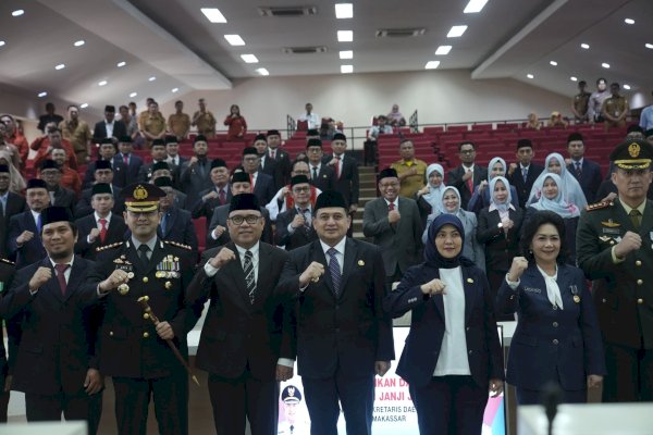 Dilantik Jadi Pj Sekda, Munafri-Aliyah Harap Nielma Palamba Jalankan Tugas Penuh Amanah