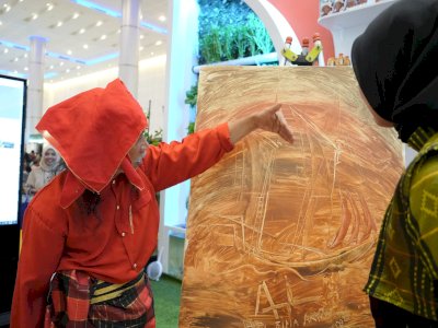 Both Pemkot Makassar Tarik Minat Pengunjung City Expo APEKSI Surabaya